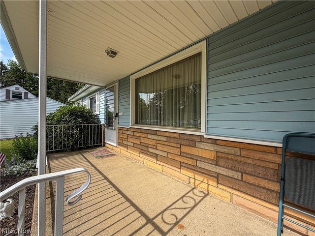 53 Memorial Circle, Campbell, OH 44405