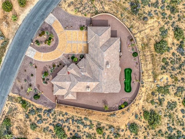 58839 Santa Barbara Dr, Yucca Valley, CA 92284