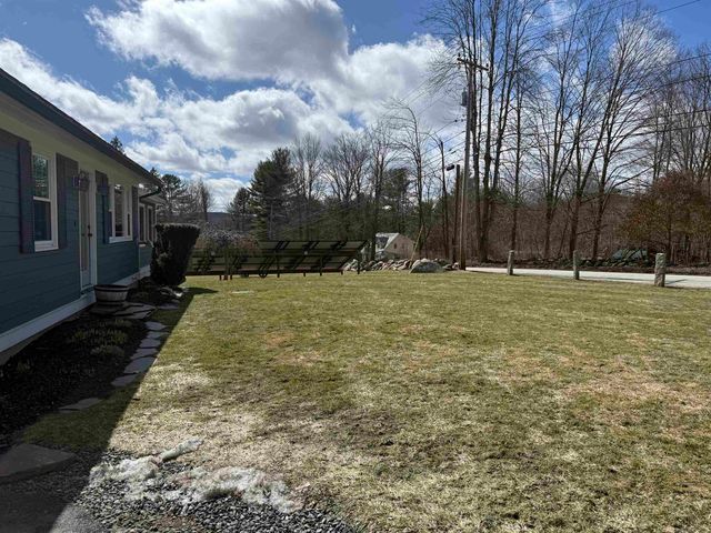 387 Meadow Brook Road, Brattleboro, VT 05301