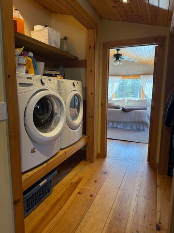 387 Meadow Brook Road, Brattleboro, VT 05301