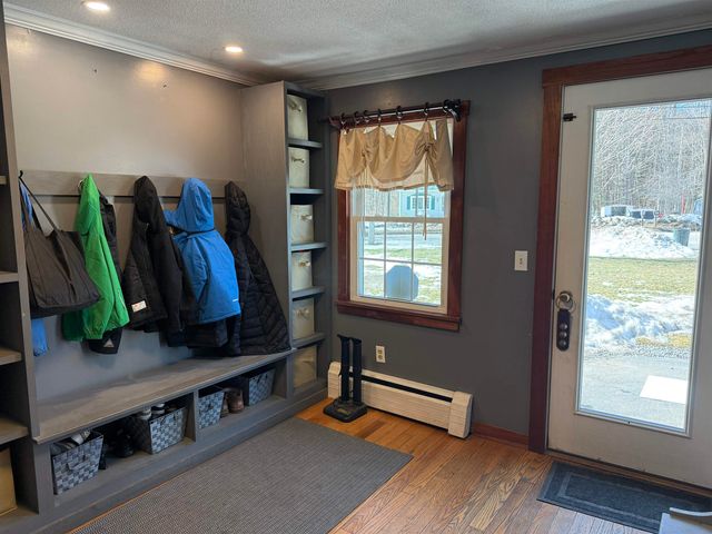 387 Meadow Brook Road, Brattleboro, VT 05301