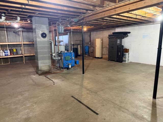 387 Meadow Brook Road, Brattleboro, VT 05301