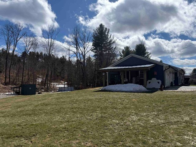 387 Meadow Brook Road, Brattleboro, VT 05301