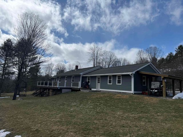 387 Meadow Brook Road, Brattleboro, VT 05301