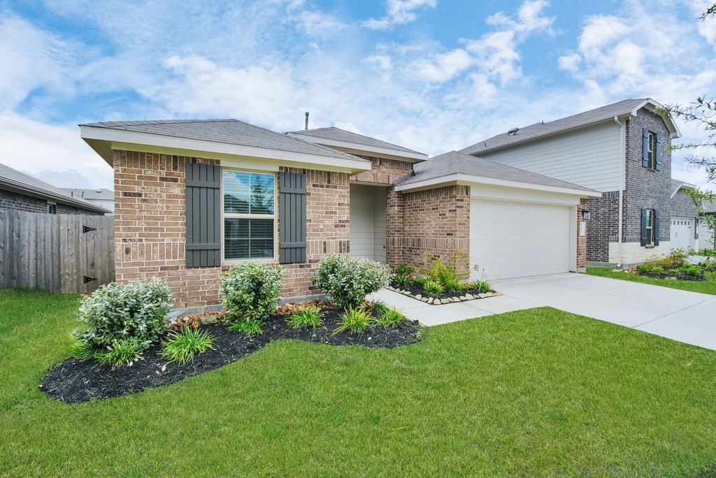 21114 Waze Lewis Drive, New Caney, TX 77357