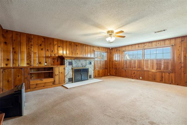 619 N 6th Street, Weatherford, OK 73096