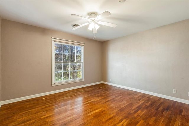 619 N 6th Street, Weatherford, OK 73096