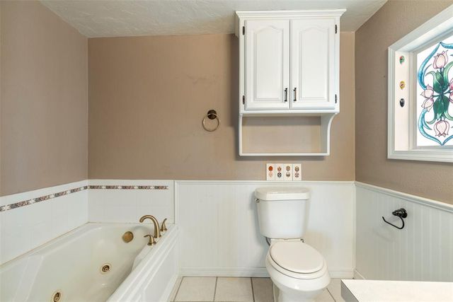 619 N 6th Street, Weatherford, OK 73096