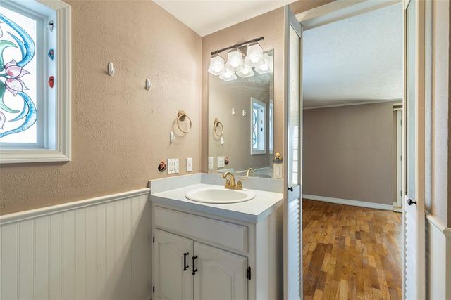 619 N 6th Street, Weatherford, OK 73096