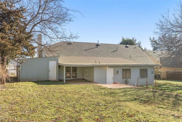 619 N 6th Street, Weatherford, OK 73096