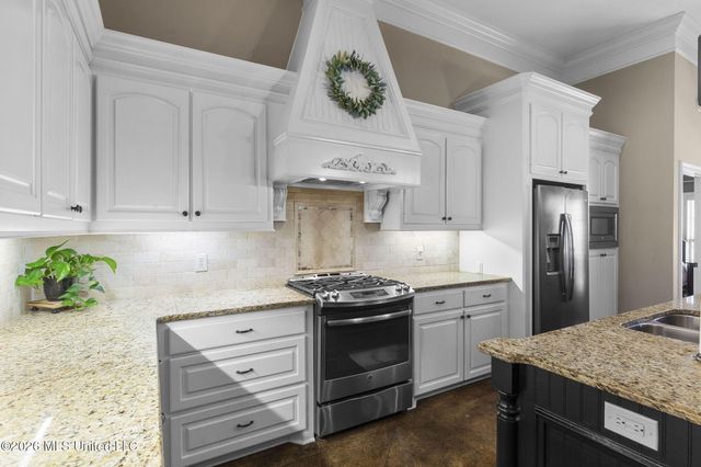 167 Belle Oak Drive, Brandon, MS 39042