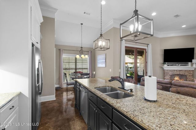 167 Belle Oak Drive, Brandon, MS 39042