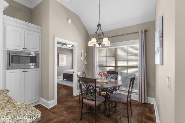 167 Belle Oak Drive, Brandon, MS 39042