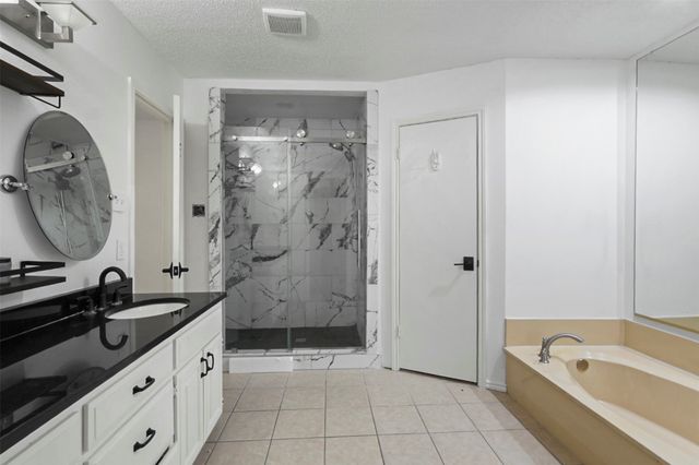 3924 Morman Lane, Addison, TX 75001