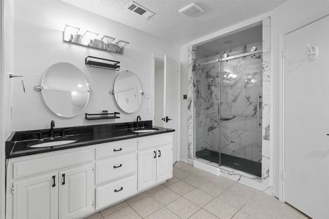 3924 Morman Lane, Addison, TX 75001