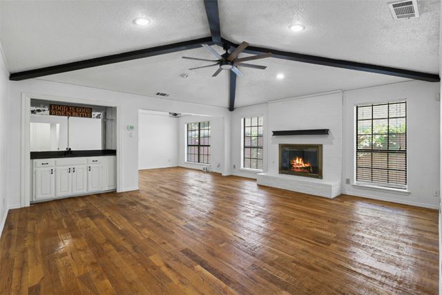 3924 Morman Lane, Addison, TX 75001