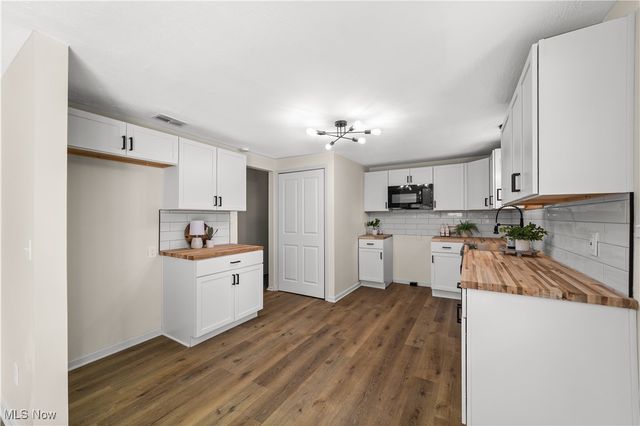 1516 Gillie Drive, Streetsboro, OH 44241