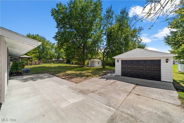 1516 Gillie Drive, Streetsboro, OH 44241