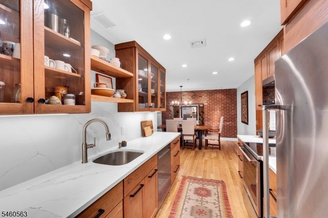 260 Main St 110, Little Falls Twp., NJ 07424
