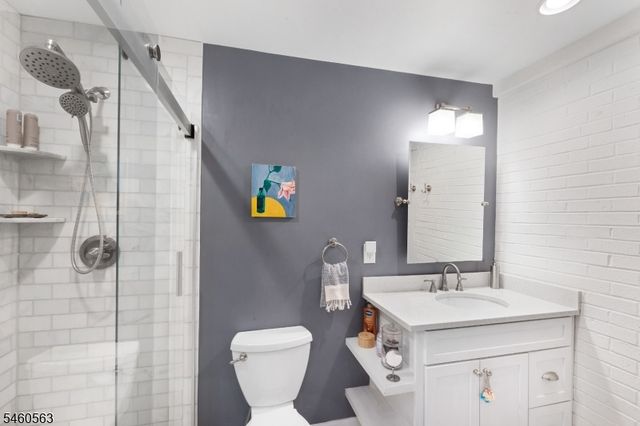 260 Main St 110, Little Falls Twp., NJ 07424