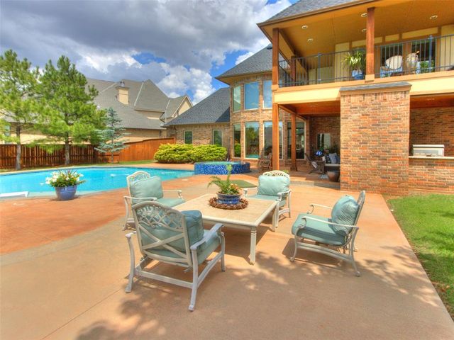 3208 NW 176th Place, Edmond, OK 73012