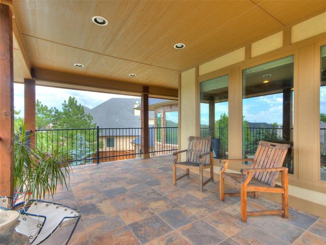 3208 NW 176th Place, Edmond, OK 73012