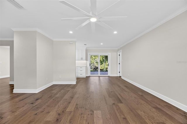 1322 CORNER OAKS DRIVE, Brandon, FL 33510