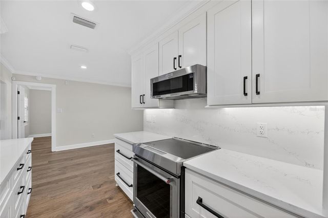 1322 CORNER OAKS DRIVE, Brandon, FL 33510