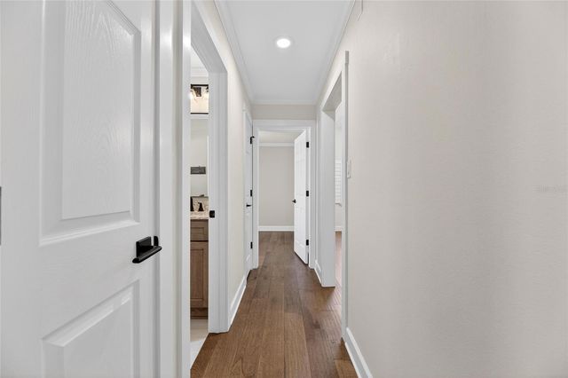 1322 CORNER OAKS DRIVE, Brandon, FL 33510