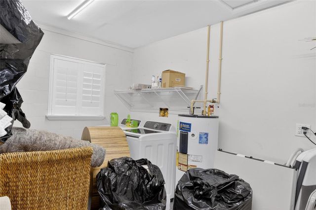 1322 CORNER OAKS DRIVE, Brandon, FL 33510