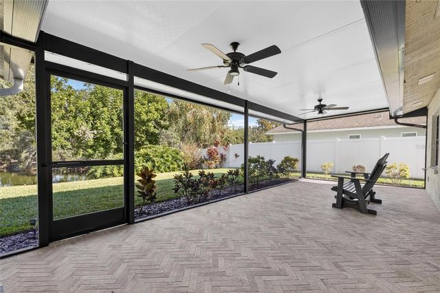 1322 CORNER OAKS DRIVE, Brandon, FL 33510