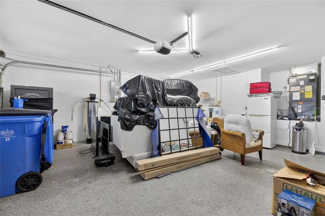 1322 CORNER OAKS DRIVE, Brandon, FL 33510