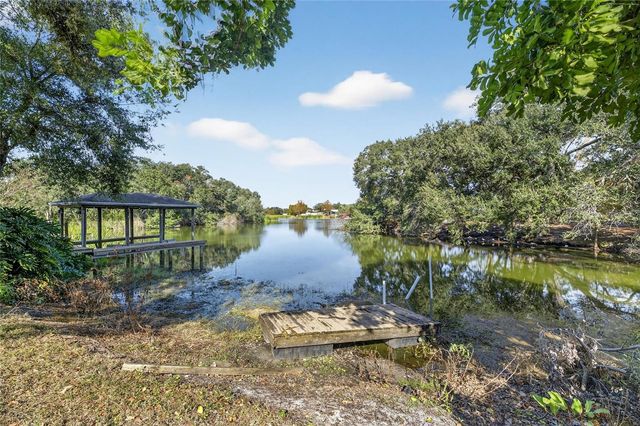 1322 CORNER OAKS DRIVE, Brandon, FL 33510