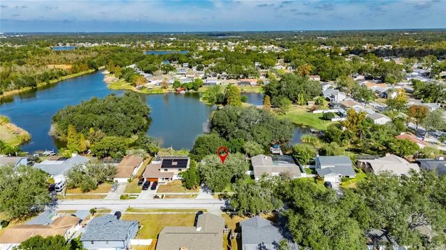 1322 CORNER OAKS DRIVE, Brandon, FL 33510