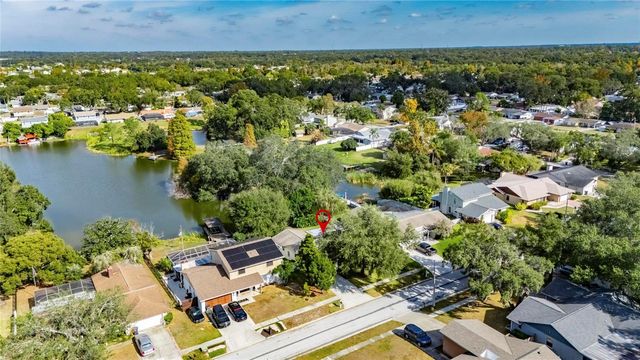 1322 CORNER OAKS DRIVE, Brandon, FL 33510