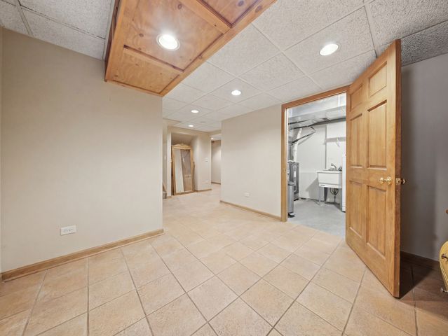 138 Woodland Drive, Plano, IL 60545