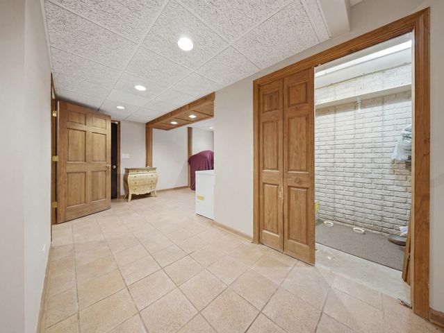 138 Woodland Drive, Plano, IL 60545