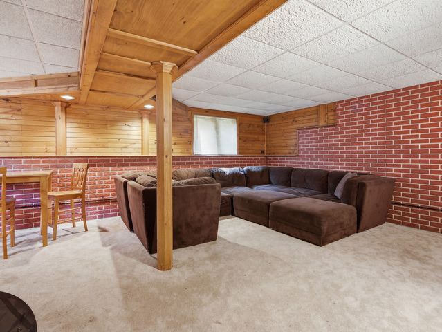 138 Woodland Drive, Plano, IL 60545
