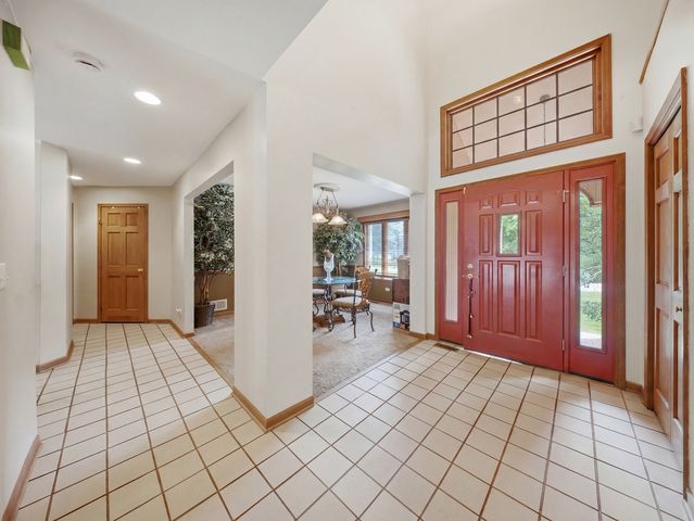 138 Woodland Drive, Plano, IL 60545