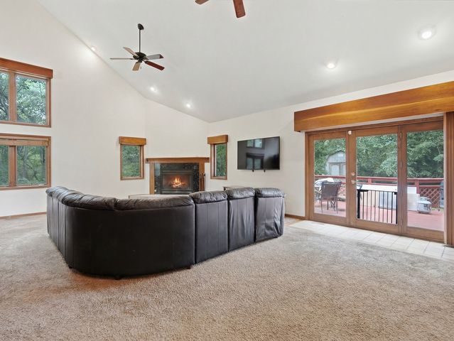 138 Woodland Drive, Plano, IL 60545