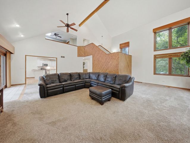 138 Woodland Drive, Plano, IL 60545