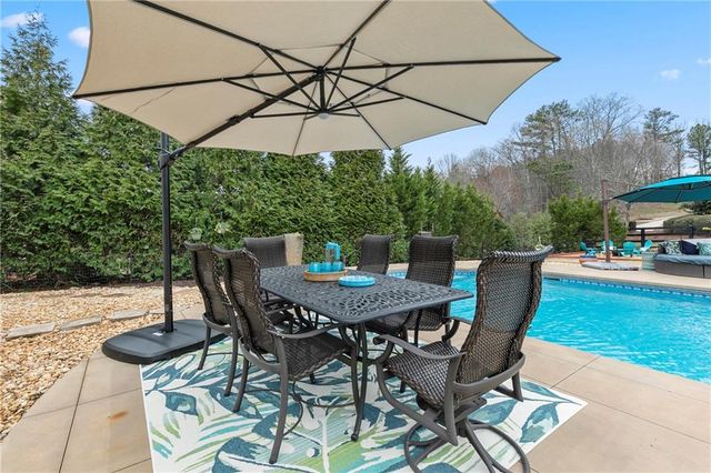 218 Millstone Parkway, Woodstock, GA 30188