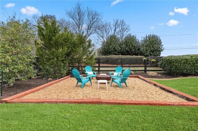 218 Millstone Parkway, Woodstock, GA 30188