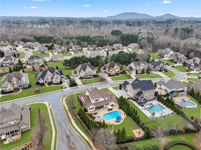 218 Millstone Parkway, Woodstock, GA 30188