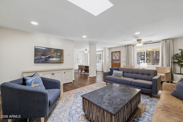 8574 East Lane, Pinetop, AZ 85935