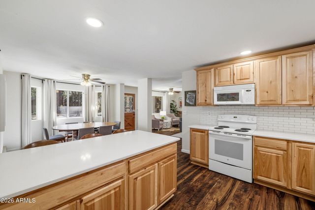 8574 East Lane, Pinetop, AZ 85935