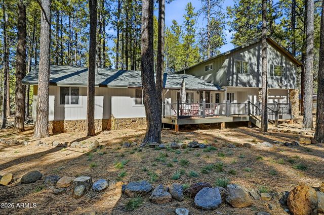 8574 East Lane, Pinetop, AZ 85935