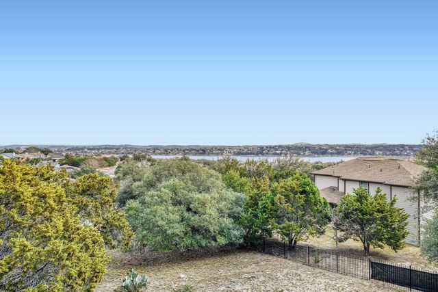 18523 Staghorn DR, Point Venture, TX 78645