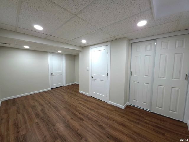 720 W LOUCKS Avenue, Peoria, IL 61604