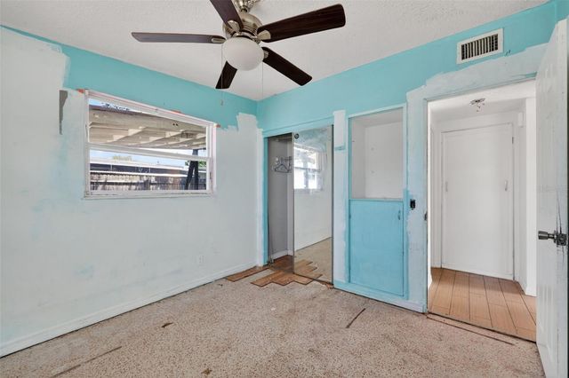 5828 22ND STREET W, Bradenton, FL 34207